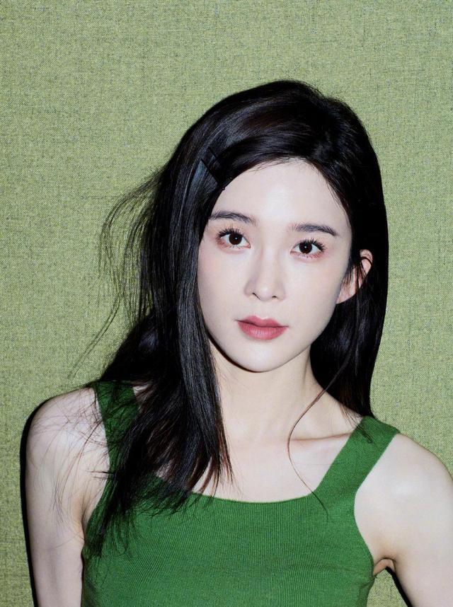 刘耀文|赵樱子疑似直播发言内涵刘耀文，超话被粉丝攻占，大骂其蹭热度