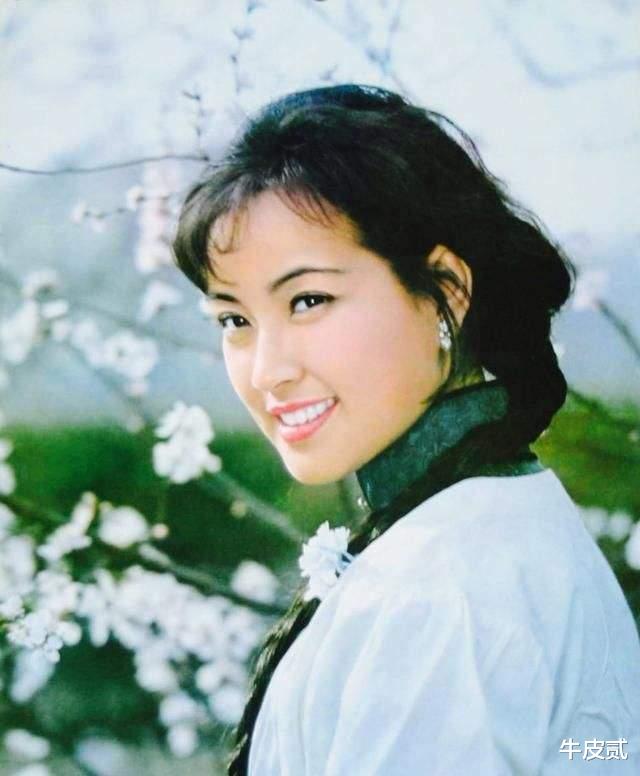 姐姐|明明“优雅自然”,却偏要“硅胶脸”的5大女星,个个苦不堪言