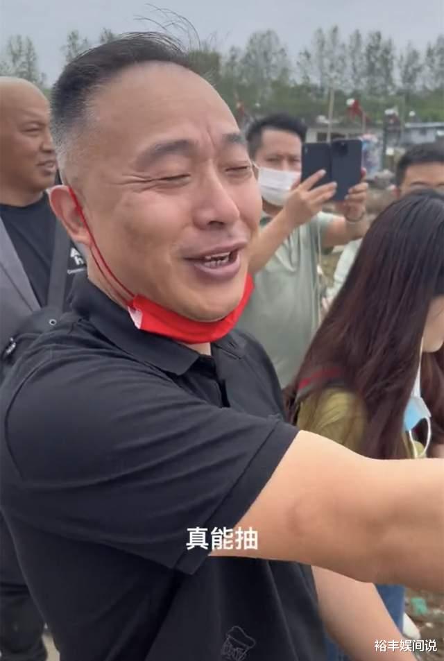 |倪海杉计划1800万包高邮湖!螃蟹价值预估千万,却遭粉丝强烈反对