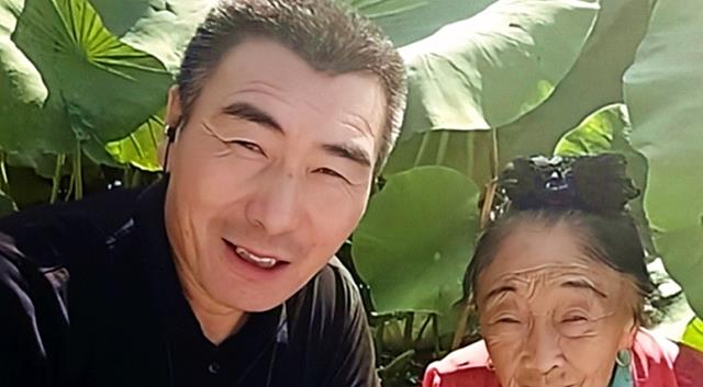 李玉成|李玉成发文思念新欢，在一起时被伺候得像大爷，如今成孤家寡人了