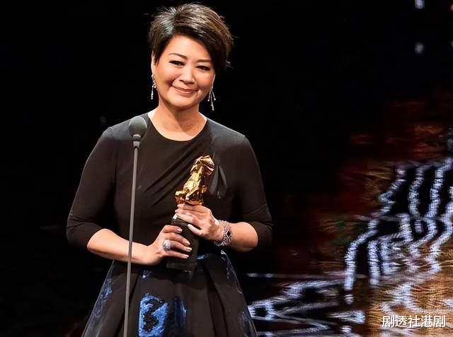 金燕玲|67岁知名女星宣布复出！两度抗癌成功，化疗后头发眉毛都掉光