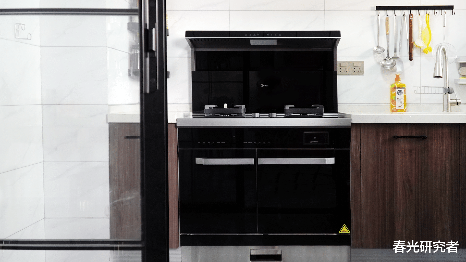 美的集成灶LS5开箱评测,首创顶侧双吸设计,油烟零逃逸