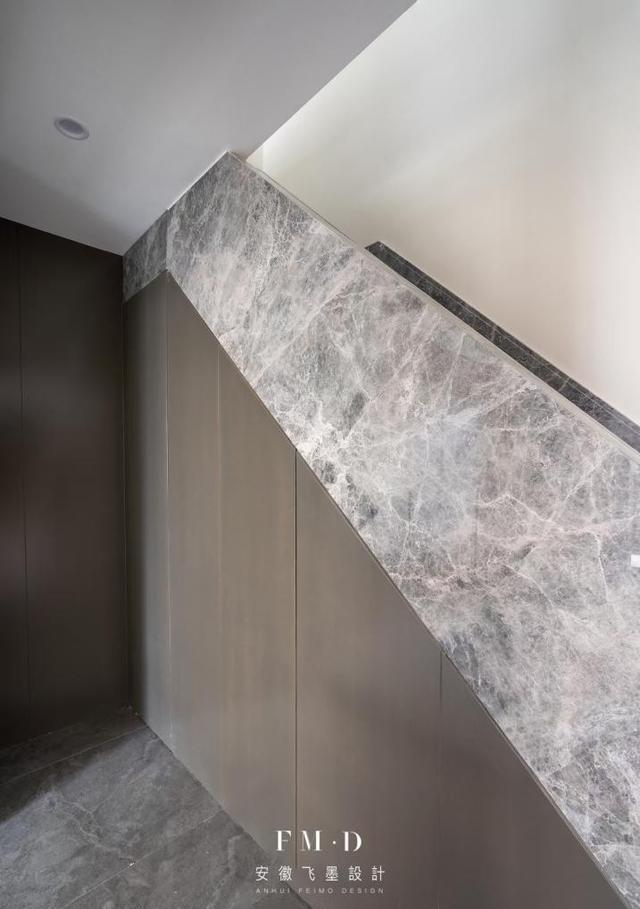 拆护栏墙,跃层楼梯爆改后,对比量房图,实用+颜值好看2倍不止