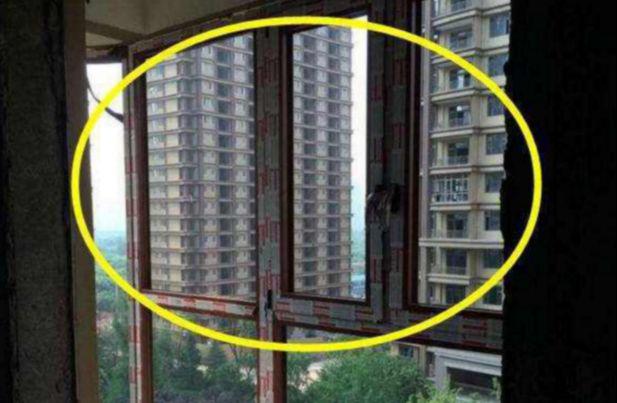 只是把窗子改动了一些,却被物业投诉了,我哪里做错了?