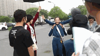 鲁索|倒贴渣男自毁前程，她可惜了