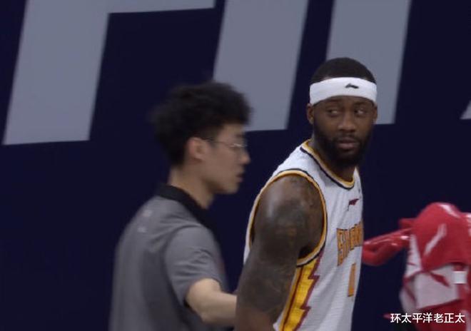 辽宁男篮|17分大逆转！辽宁2-0晋级4强，张镇麟8记三分救主，半决赛PK广东