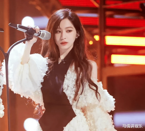 王心凌|巅峰时期选择隐退娱乐圈，如今40岁重回娱乐圈，热度大不如从前