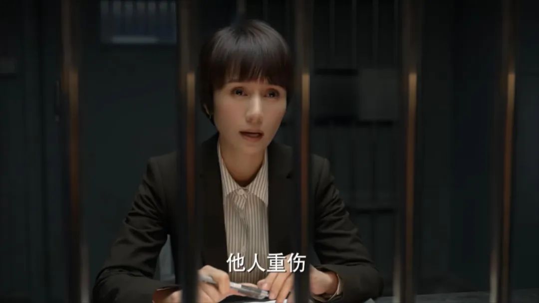 律师|央视力捧、剧迷怒斥，国产职场剧何时能出头？