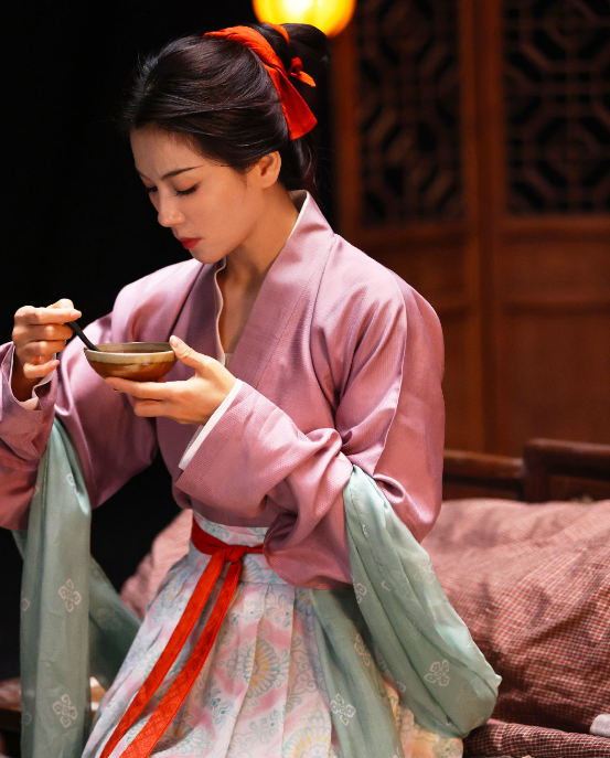 刘涛|刘涛出演李清照大翻车，被质疑像潘金莲，网友争论谁更合适