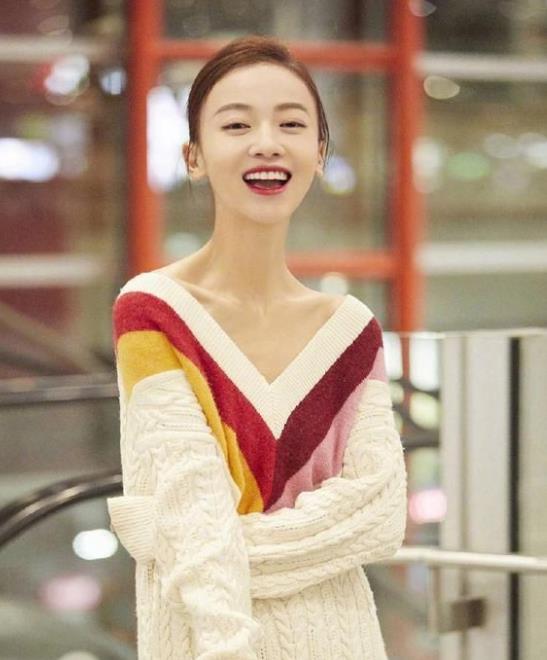 金晨|八位“配不上”身材的女星:个个美若天仙,身材却一言难尽