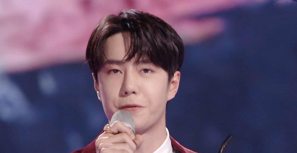 王一博|乐华娱乐旗下四位艺人发胖，王一博吴宣仪包括在内，金子涵很无奈