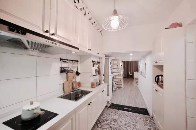 4m层高新房，硬被媳妇加“小错层”！入住才知实用，太聪明了