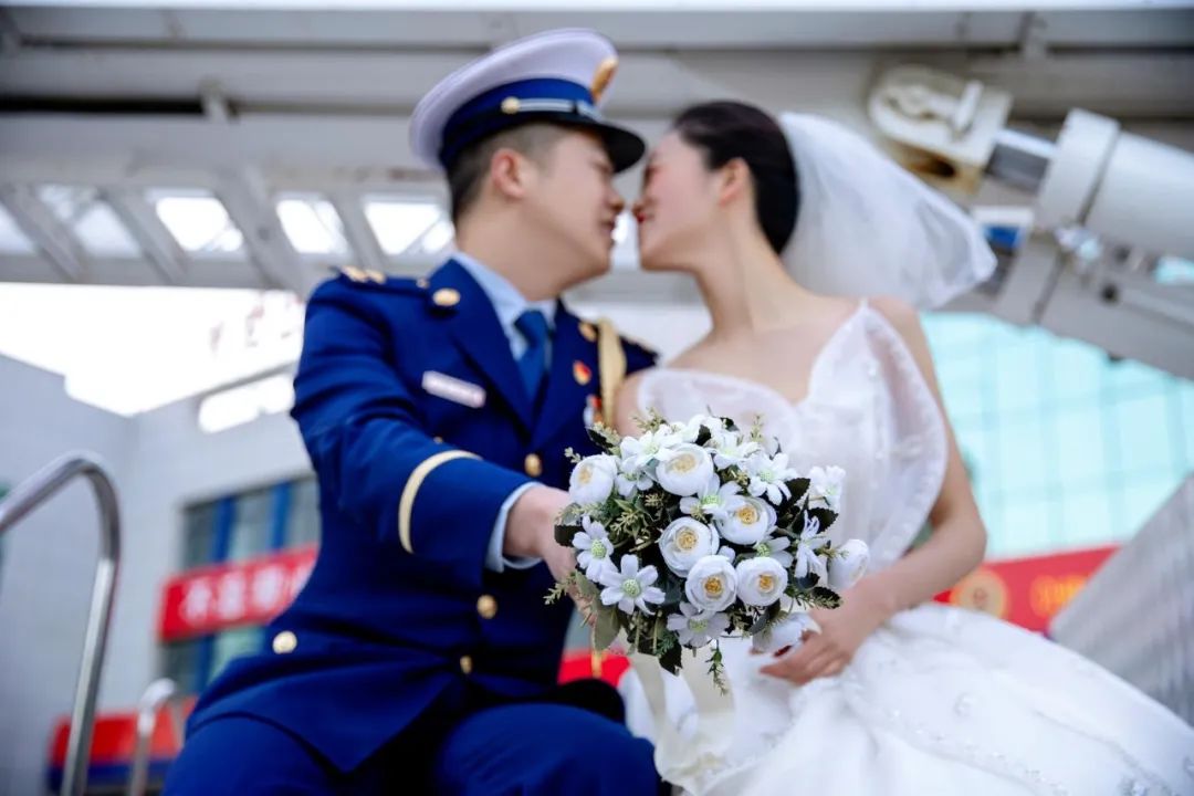 |蓝朋友的告白来啦，甜度超标~