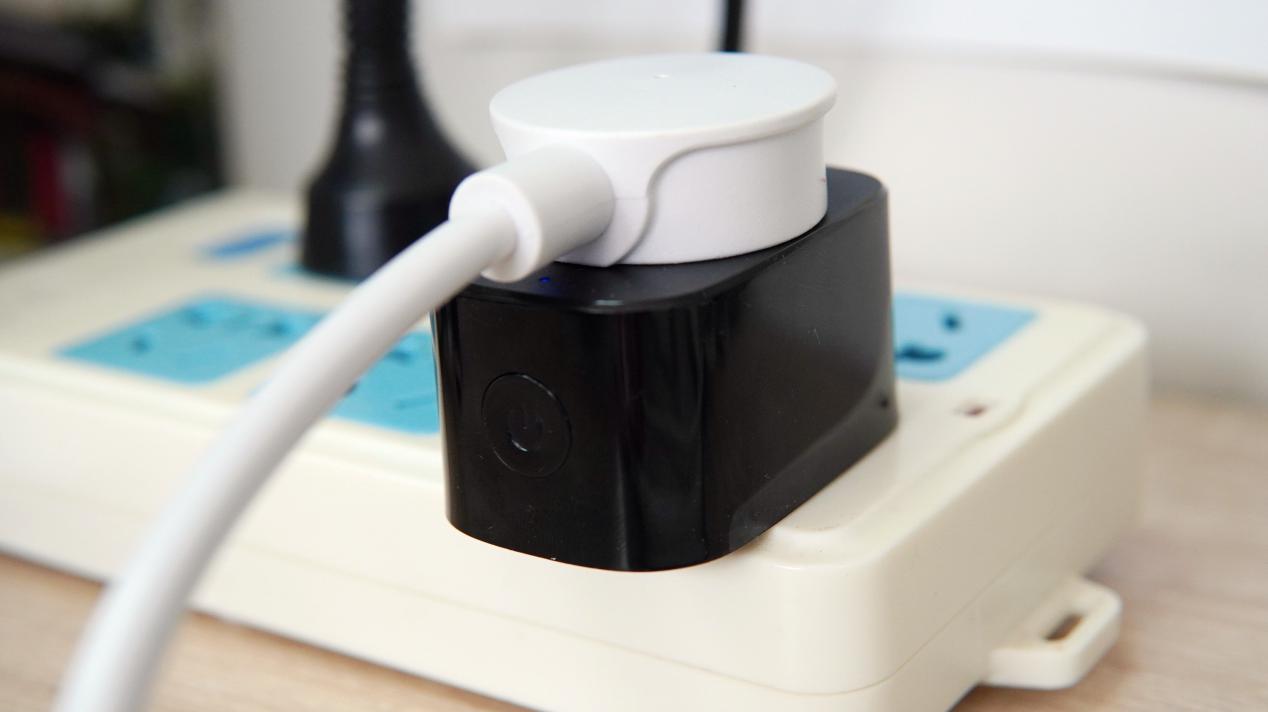 智能插座|電腦遠程開機神器，向日葵開機插座C1Pro體驗分享