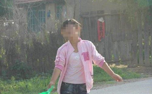 丈夫外出务工,留守妻子和几个村民暧昧,女子:不能再来我家过夜
