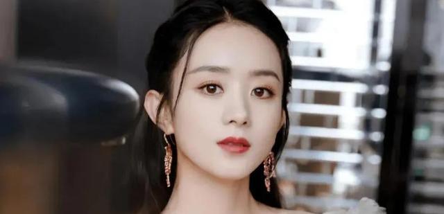 杨幂|“85花”现状,赵丽颖在转型,杨幂在提升商业价值,杨颖积攒库存