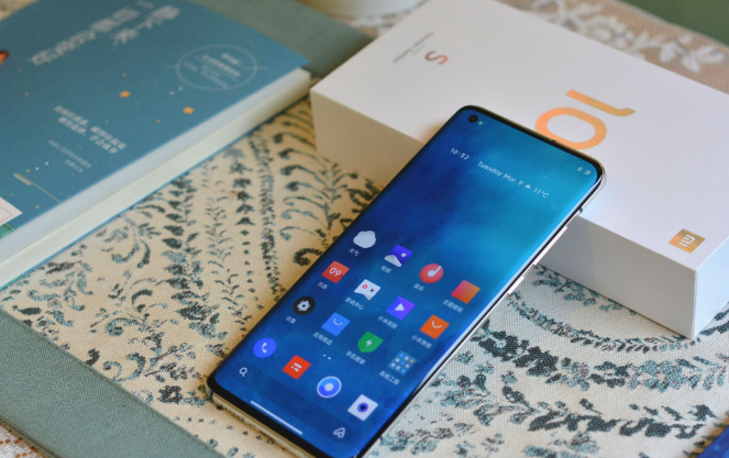 小米科技|以前用note3,红米没用过充电宝,把充电宝送人了