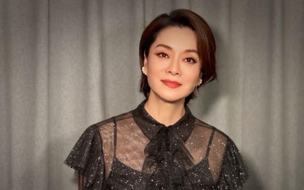 毛阿敏|毛阿敏之女解佳桐:父亲留下260亿的遗产, 也无法弥补母亲心中的痛