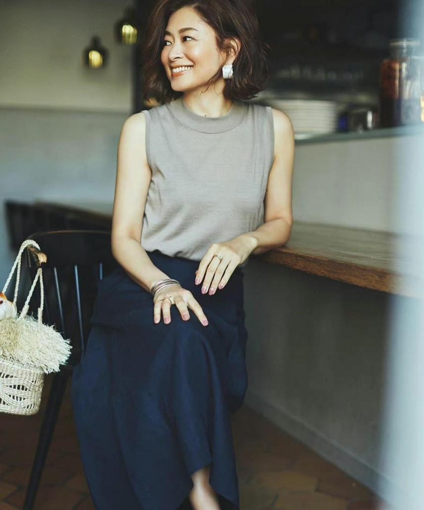 穿衣搭配 身胖脸圆、个子不足160，她凭什么穿成炙手可热的日杂模特？