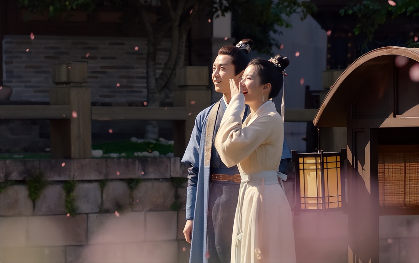 张新成|榜单第二！26岁张新成凭“换脸式”演技再出圈，这个男人有多狠