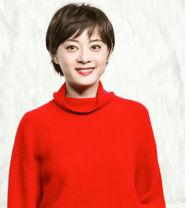 邓超|邓超，大受感动，一直在擦眼泪