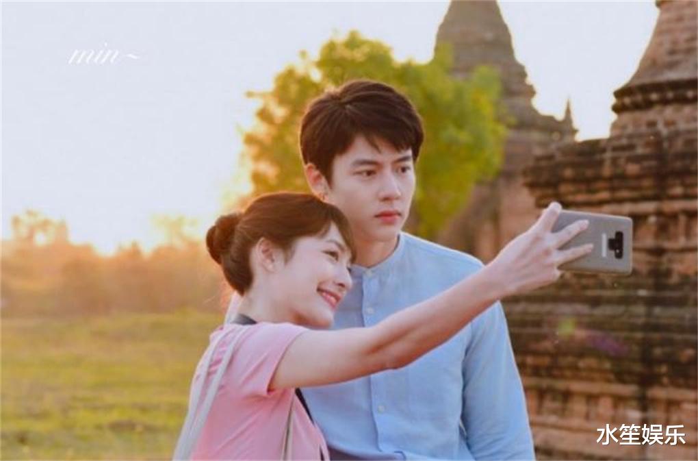 二胎|泰星Mew富豪老公晒与爱女童年对比照，父女俩五官完美复制粘贴