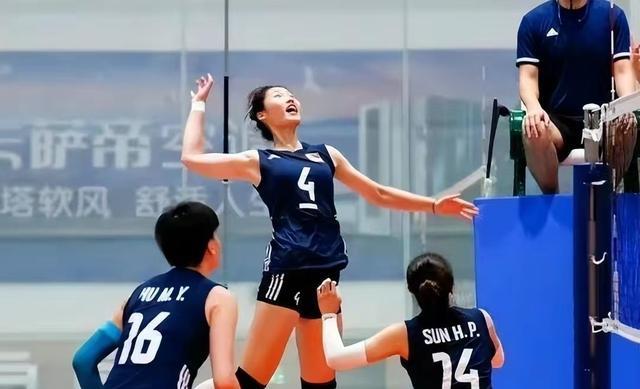 蔡斌|中国U20女排传捷报，17岁队长王逸凡表现惊艳，蔡斌终于等到了