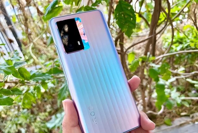 高通骁龙|骁龙778G+120HZ+256G内存，性能续航都给力！持久寿命，高性价比