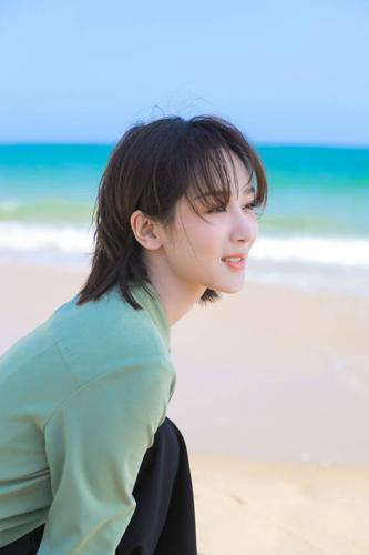 杨紫|杨紫全新微博名上线,粉丝全体一起改id了~