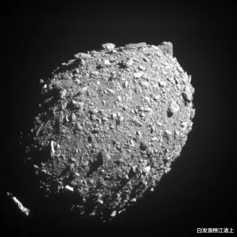 防止陨石撞地球 NASA成功「撞歪」小行星