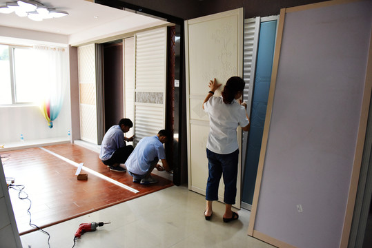 为了省钱,53岁阿姨坚持穷装,实用性只增不减,太适合过日子了