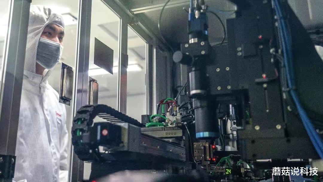 半导体|联合“围剿”正式开始，28nm即将下线，中国半导体突围时刻或来了