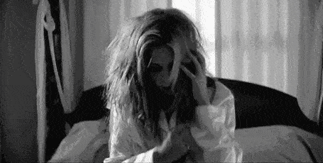 卢靖姗 洗完头发，“吹干”还是“自然干”？很多人都做错了，难怪头发油