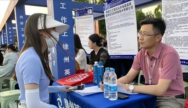 大学生|老板得知求职者是00后婉言拒绝，对方回复更“霸道”，不用就对了