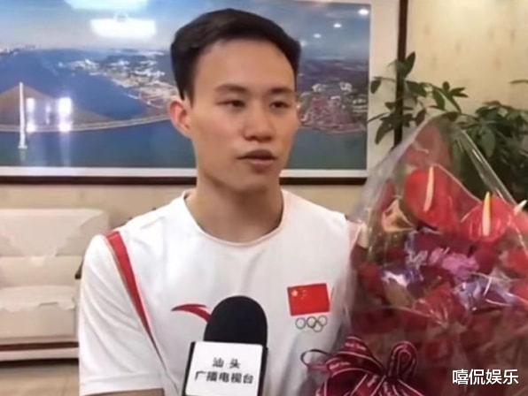 全红婵|郎才女貌！全红婵师哥谢思埸晒与女友合照，2人在一起太般配