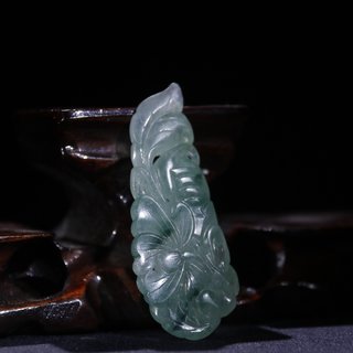 翡翠|旧藏·老翡翠花蝶纹挂件