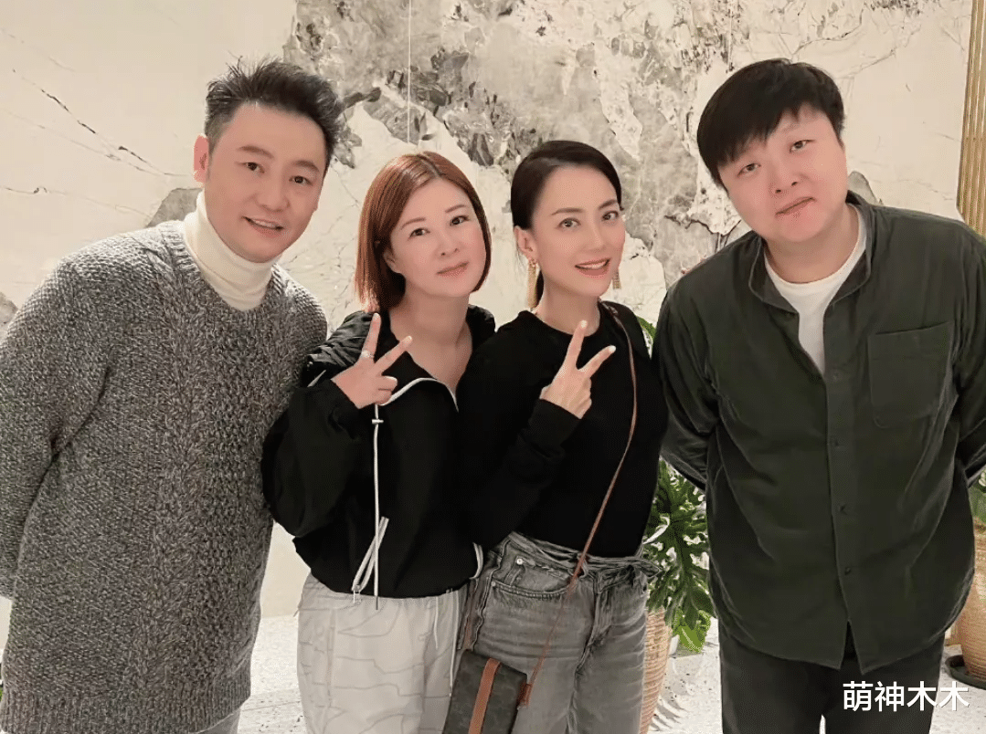 霍汶希|《浪姐3》被曝3月初录制，霍汶希晒导师聚会合影，谢娜疑似加盟