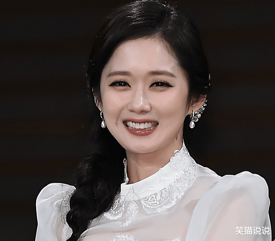 张娜拉|42岁张娜拉现状曝光:素颜出镜状态好,网友评好似二十多岁!