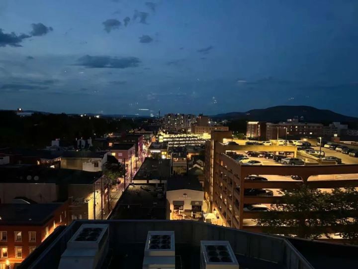 招聘|职问|北美留学生爽文：从美国大农村“润”去西海岸后，我的人生仿佛开了挂！