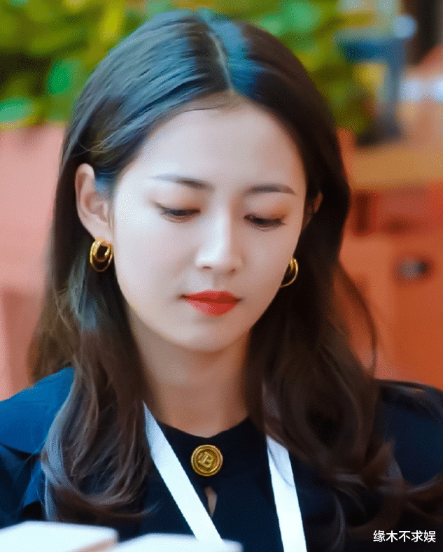 陈钰琪|恋爱了？陈钰琪疑与《浮图缘》导演养同条狗，男方被扒是青年才俊！