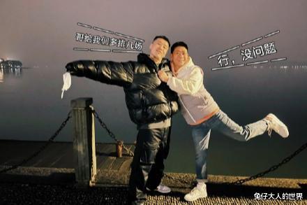 德云社|德云社修改节目单,高峰、栾云平空降南德,直接来个全勤