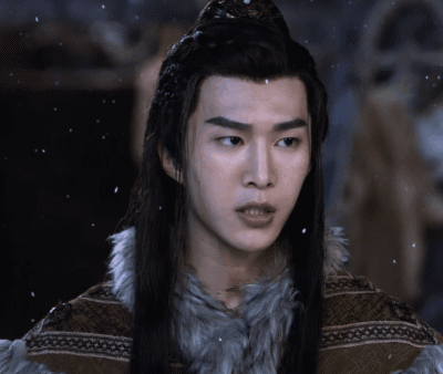 范丞丞|《灵域》让偶像现原形？范丞丞离开滤镜鼻露疤痕，演戏呆板像木头