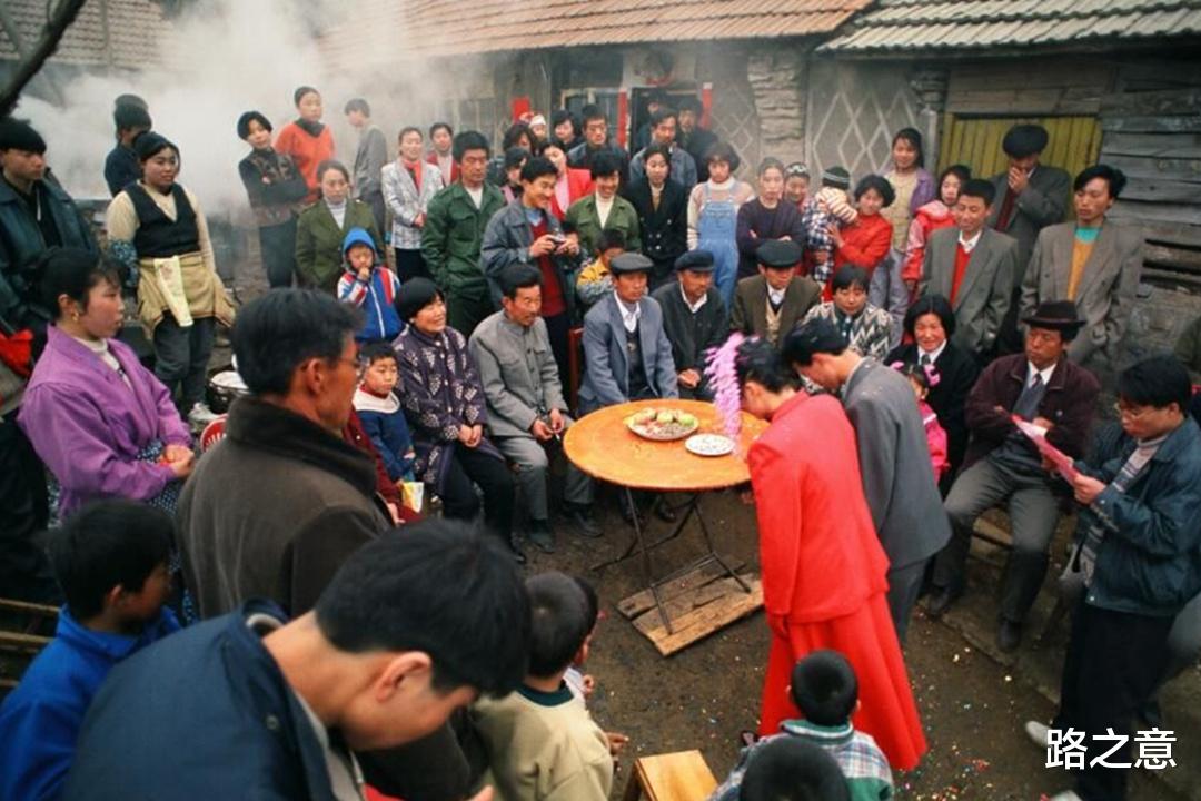 杀子无泪!老太太大义灭亲,妇联请求从轻量刑,1997年武汉杀子案