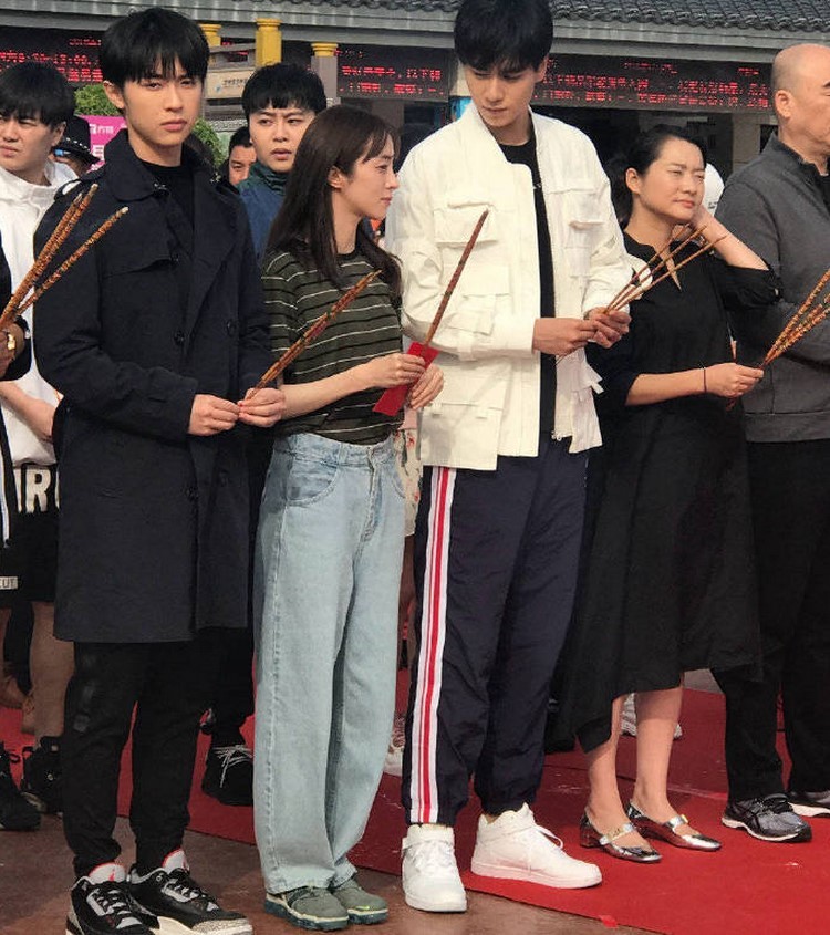 明星|身高真神奇，12位“185”级别明星，太有趣了