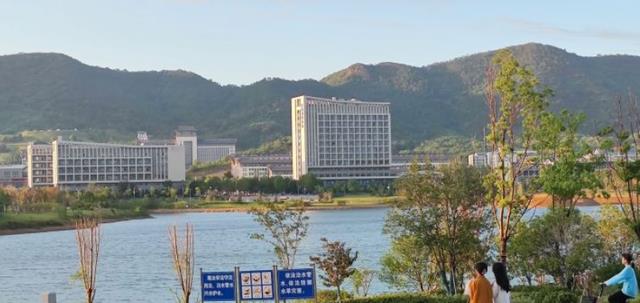 大学|中铁建设集团近期校招大学名单、行程：13所大学中有9所是双非