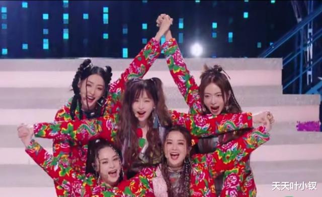 谢娜|阿Sa用四个字回击了谢娜的年龄梗——没这样的心态,不会来录节目