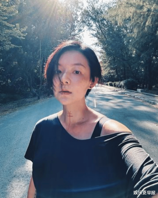 欧阳靖|欧阳靖认离婚「净身出户」！拒拿日籍前夫半毛钱：不想藕断丝连