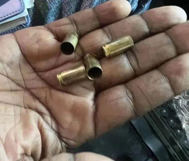 浙江26岁小伙在非洲做生意,好心收留中国的同胞却被残杀!