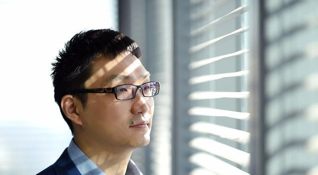 拼多多|拼多多的黄峥,捐出1000亿,在互联网电商的顶峰时刻,成功退身?