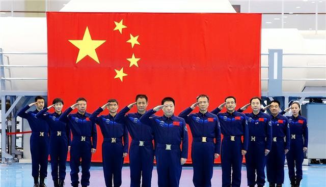 纪实:神舟十四号航天员已选定,或有女航天员,杨利伟曾有暗示